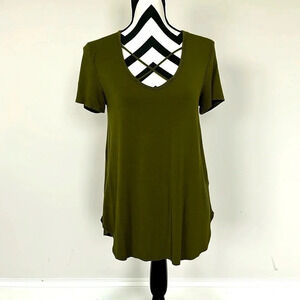 Lime N‎ Chili Olive Green Top Sz M